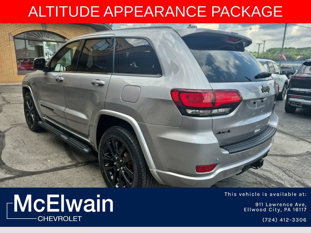 2021 Jeep Grand Cherokee Laredo X 4x4