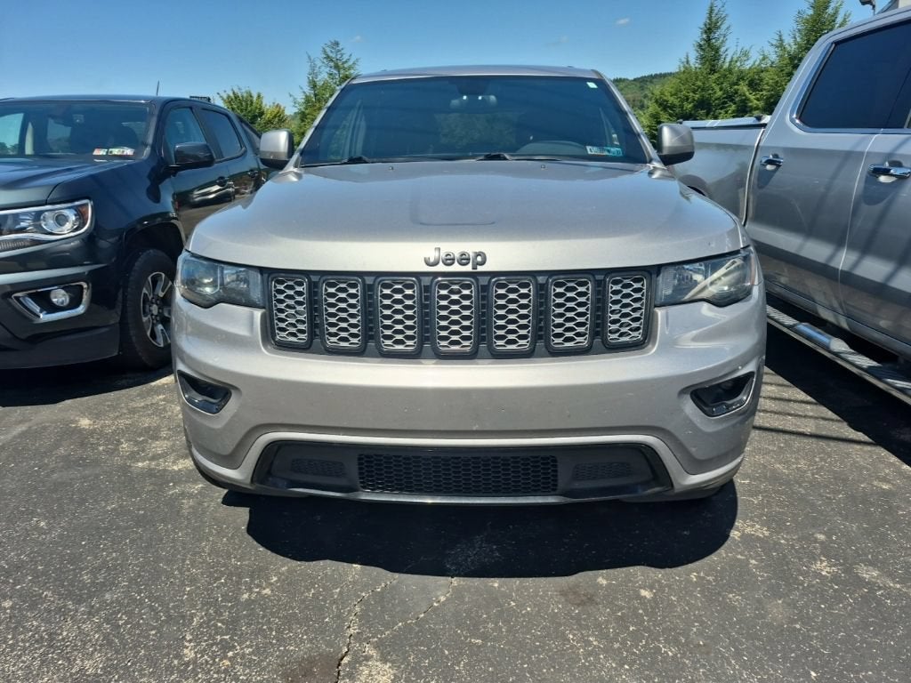 2021 Jeep Grand Cherokee Laredo X 4x4