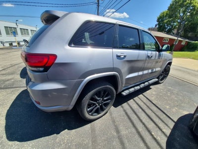 2021 Jeep Grand Cherokee Laredo X 4x4