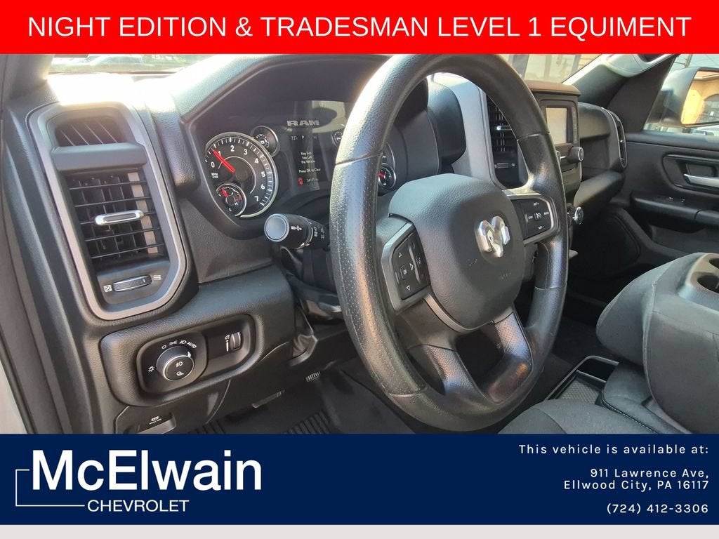 2024 RAM 1500 Tradesman Crew Cab 4x4 5'7" Box