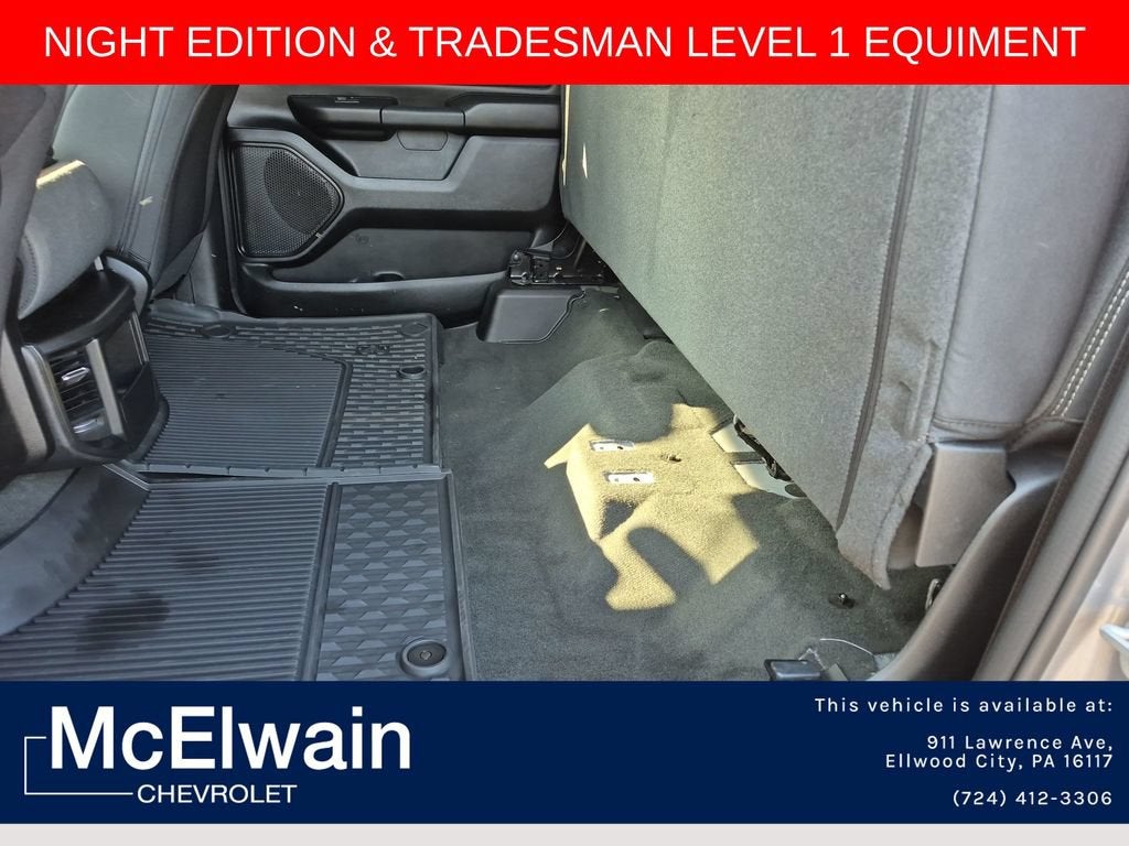 2024 RAM 1500 Tradesman Crew Cab 4x4 5'7" Box