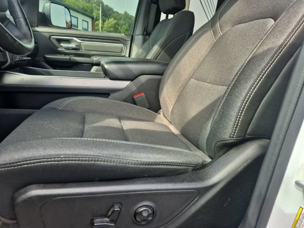 2019 RAM 1500 Big Horn/Lone Star Quad Cab 4x4 6'4" Box