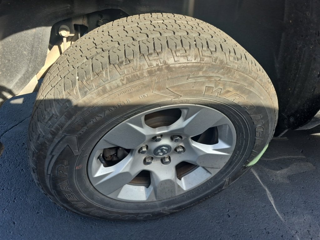 2025 RAM 1500 Big Horn Crew Cab 4x4 5'7" Box