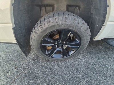 2021 RAM 1500 Big Horn Crew Cab 4x4 5'7" Box