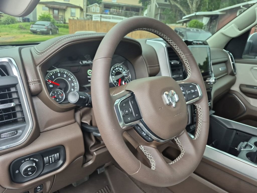 2025 RAM 1500 Laramie Crew Cab 4x4 5'7" Box