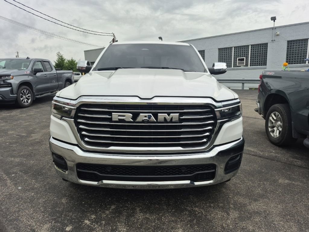 2025 RAM 1500 Laramie Crew Cab 4x4 5'7" Box