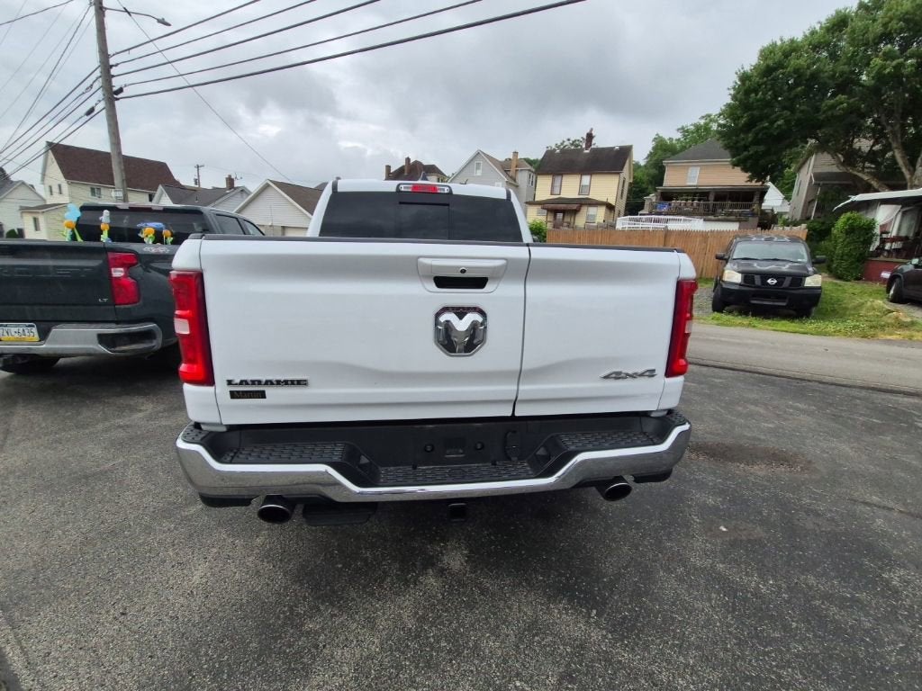 2025 RAM 1500 Laramie Crew Cab 4x4 5'7" Box