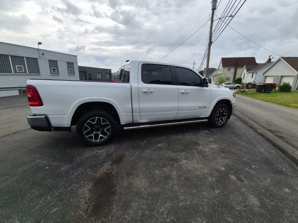 2025 RAM 1500 Laramie Crew Cab 4x4 5'7" Box