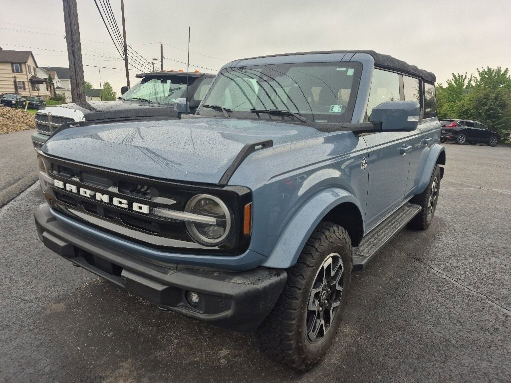 2023 Ford Bronco Base