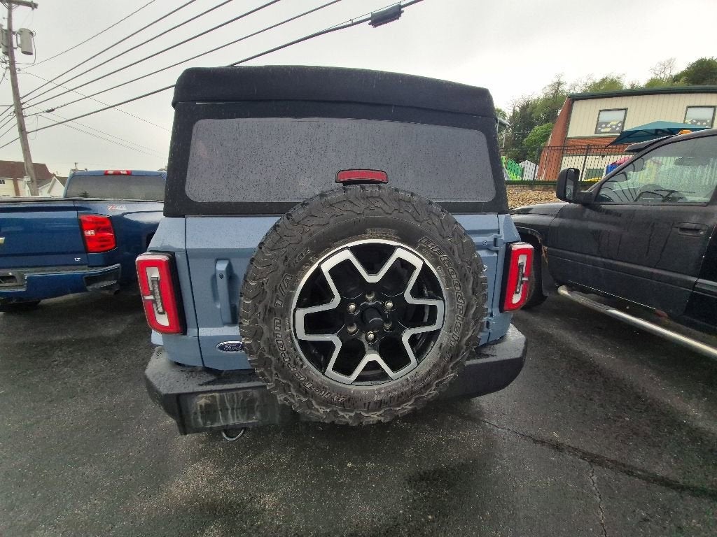 2023 Ford Bronco Base