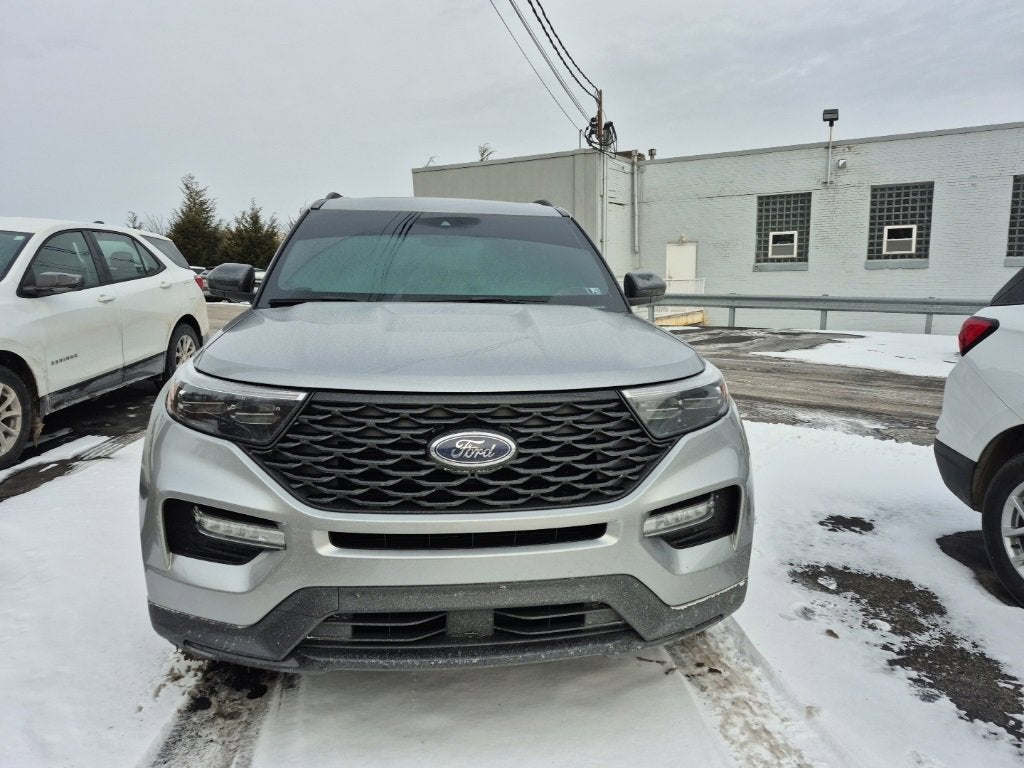 2024 Ford Explorer ST-Line