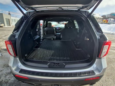 2024 Ford Explorer ST-Line