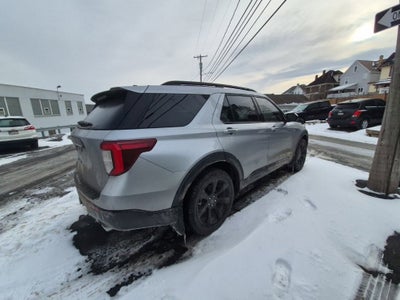 2024 Ford Explorer ST-Line