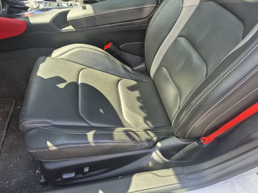 2023 Chevrolet Camaro 2LT
