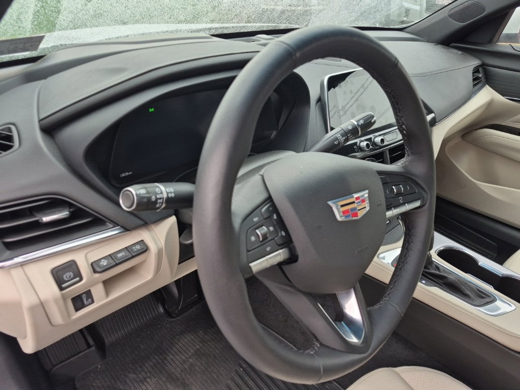 2024 Cadillac CT4 Premium Luxury