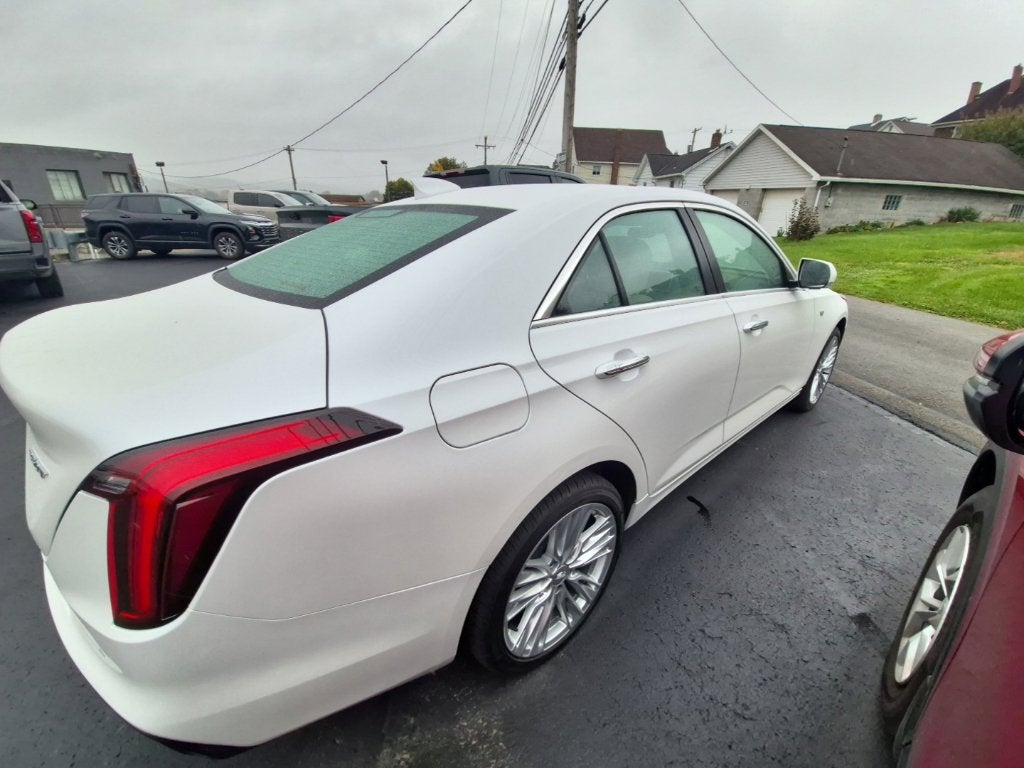 2024 Cadillac CT4 Premium Luxury