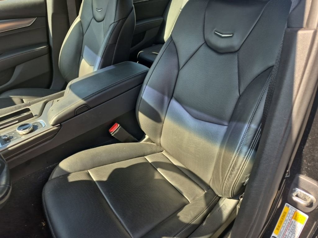2022 Cadillac CT5 Premium Luxury