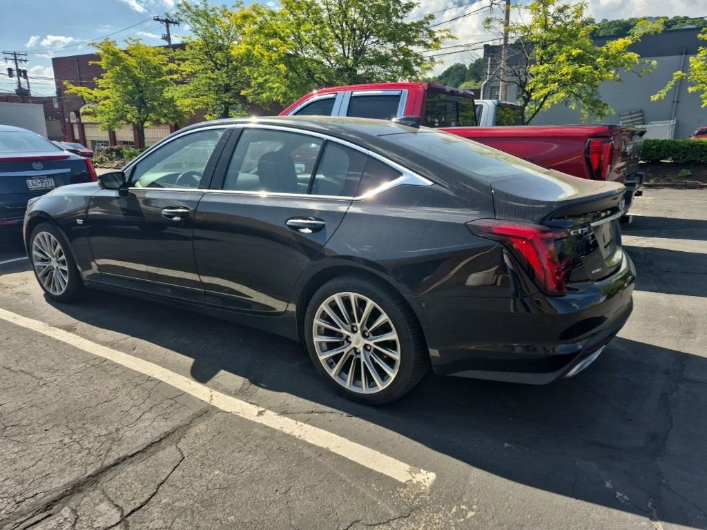 2022 Cadillac CT5 Premium Luxury