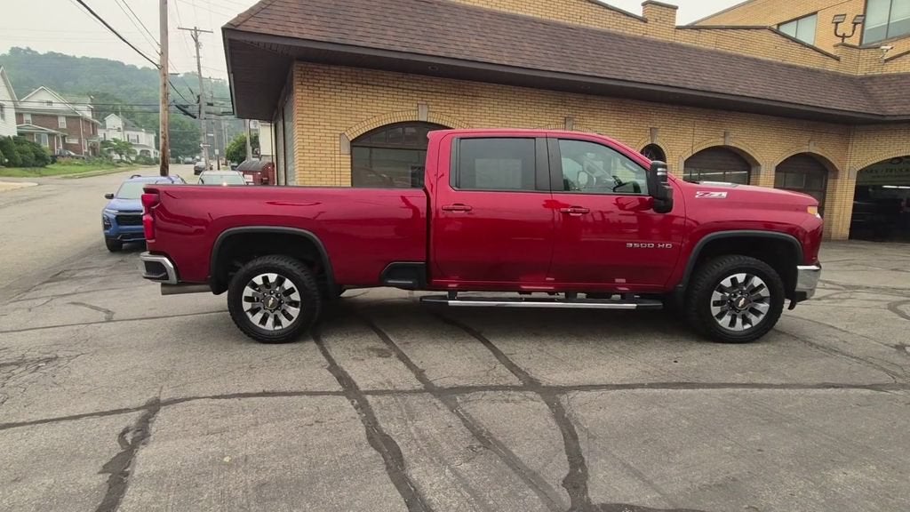 2022 Chevrolet Silverado 3500 HD LT
