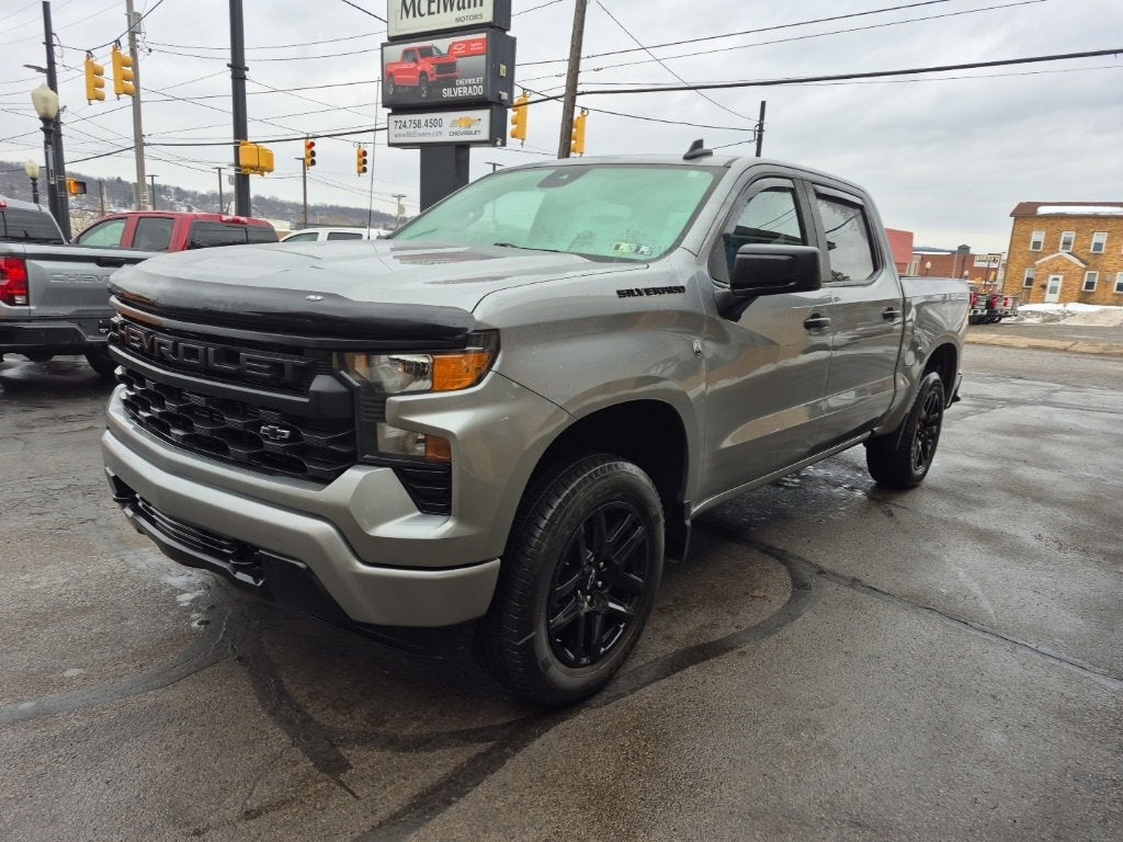 2023 Chevrolet Silverado 1500 Custom