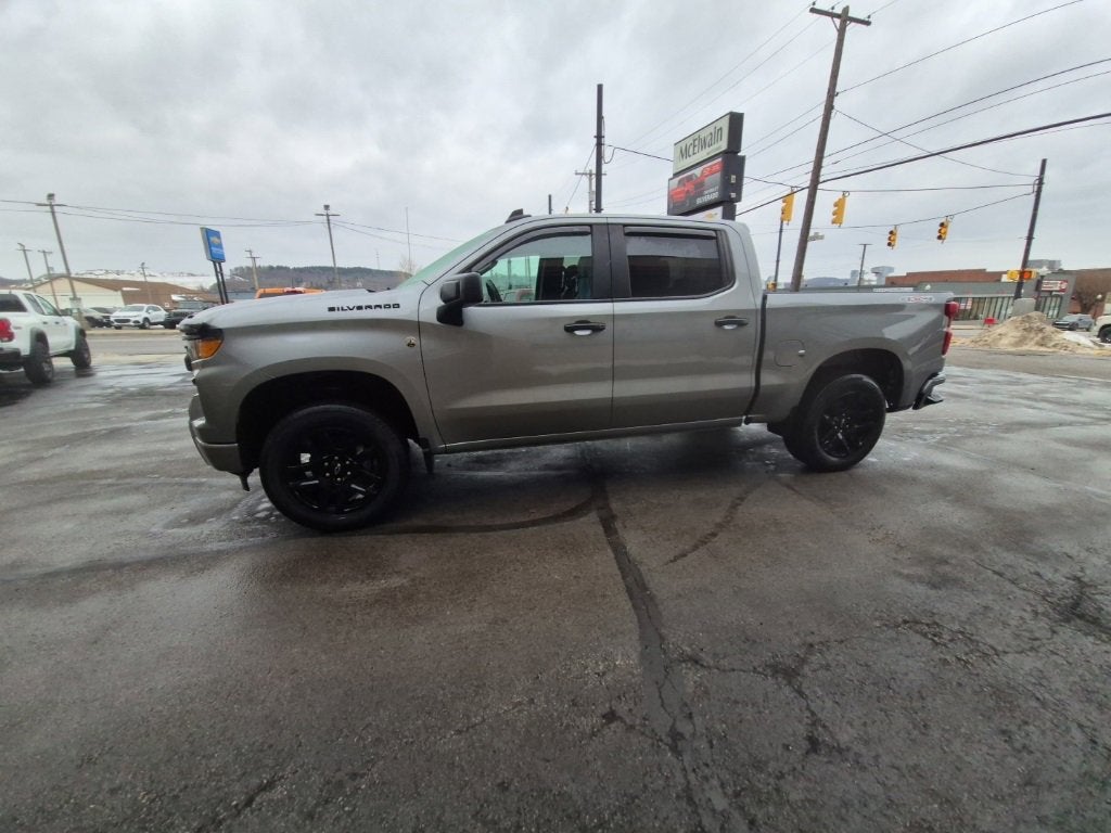 2023 Chevrolet Silverado 1500 Custom