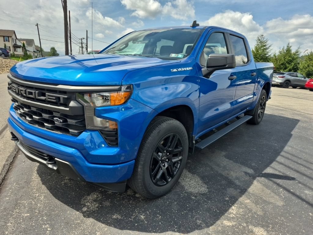 2022 Chevrolet Silverado 1500 Custom