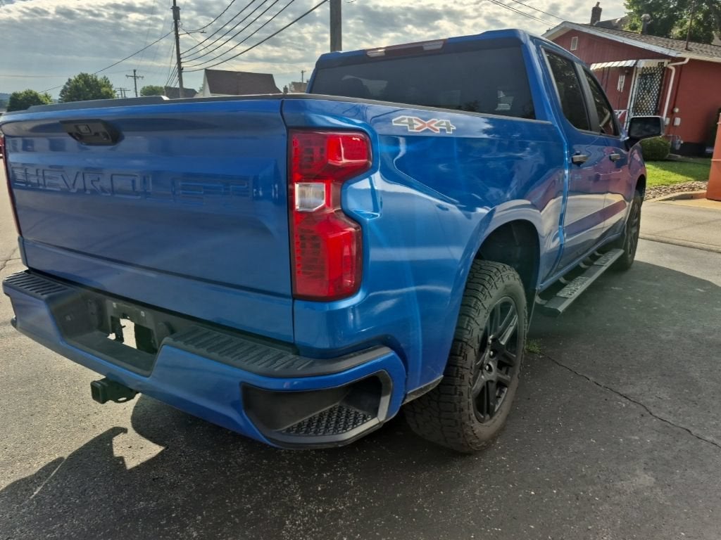 2022 Chevrolet Silverado 1500 Custom