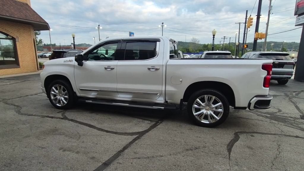 2022 Chevrolet Silverado 1500 High Country