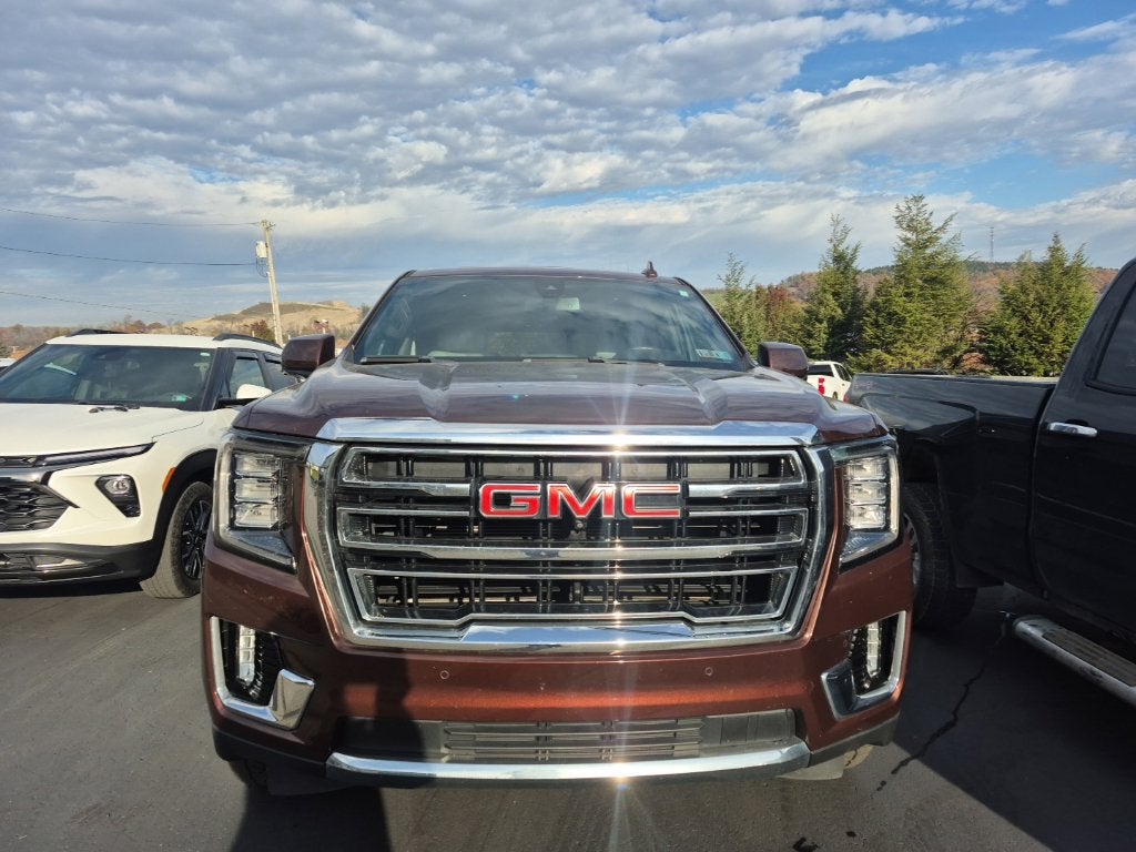 2022 GMC Yukon SLT