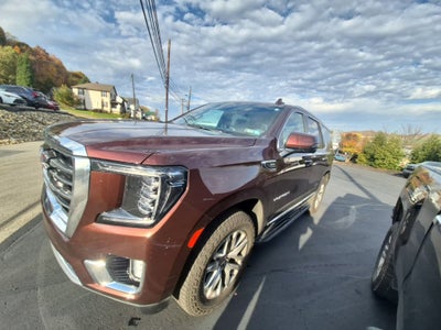 2022 GMC Yukon SLT