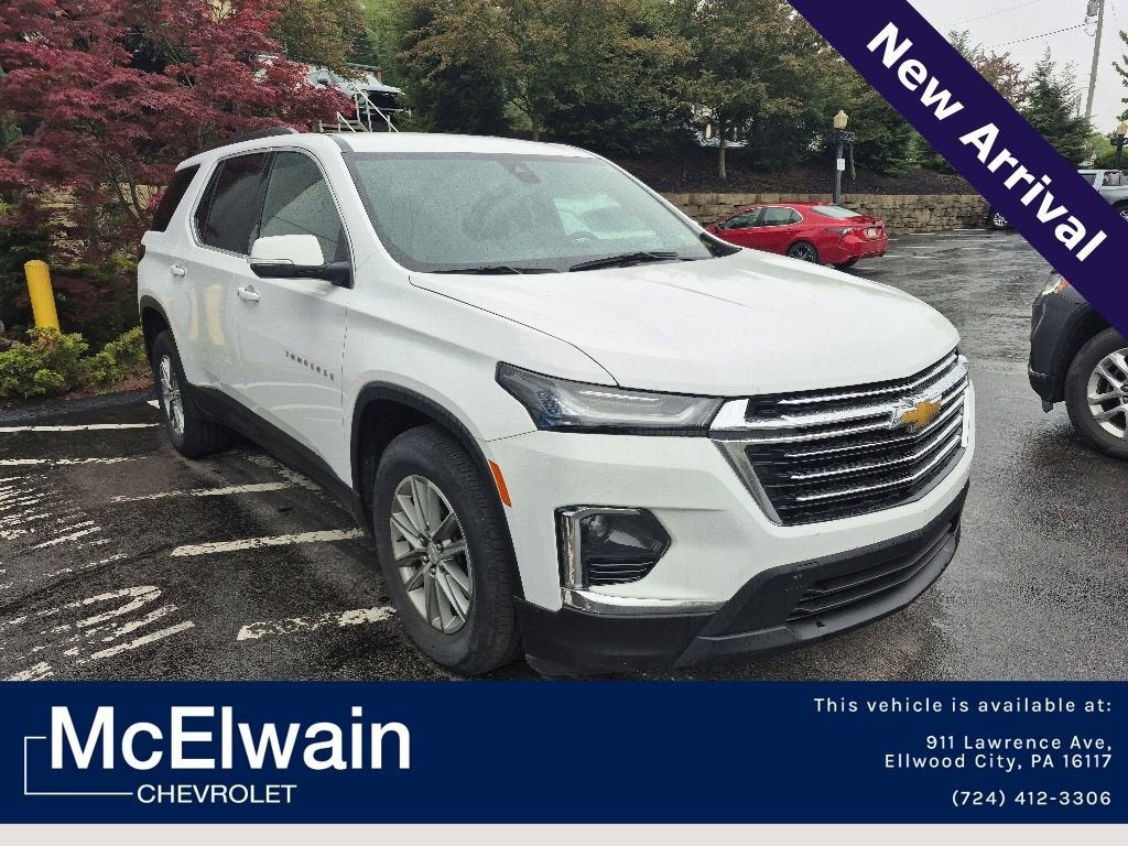 2023 Chevrolet Traverse LT Cloth