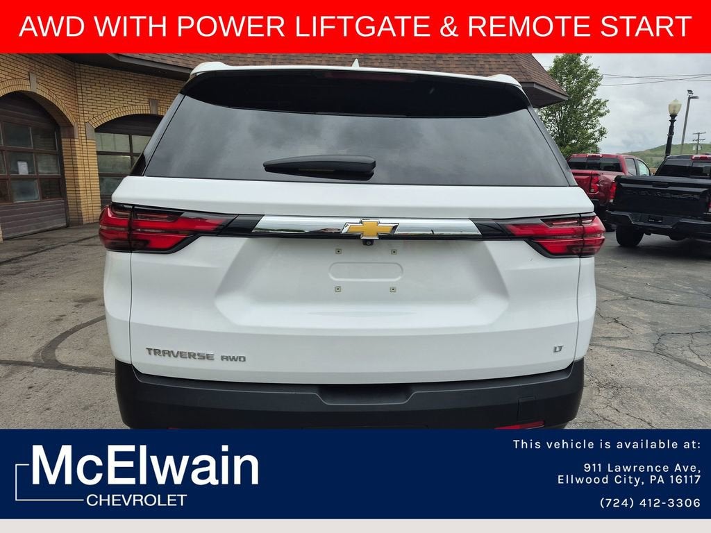 2023 Chevrolet Traverse LT Cloth