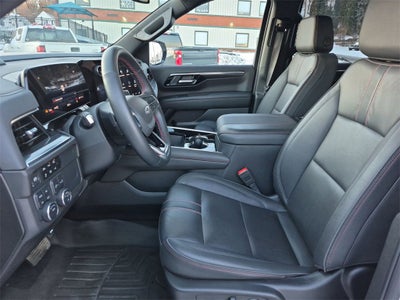 2025 Chevrolet Tahoe RST