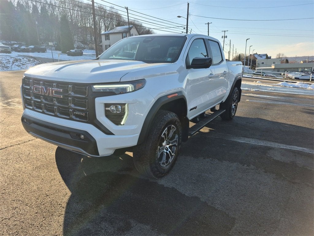 2025 GMC Canyon AT4