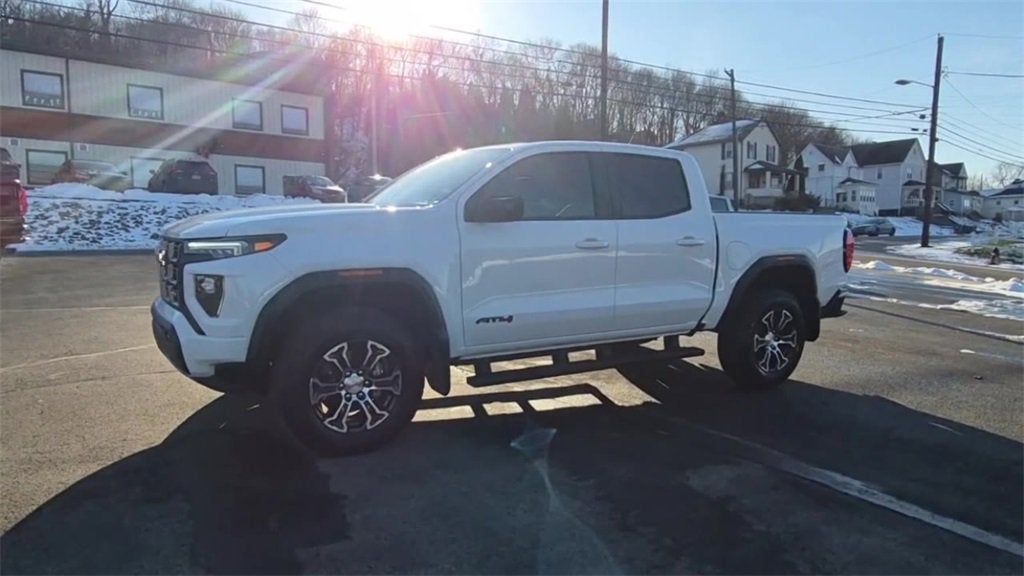 2025 GMC Canyon AT4
