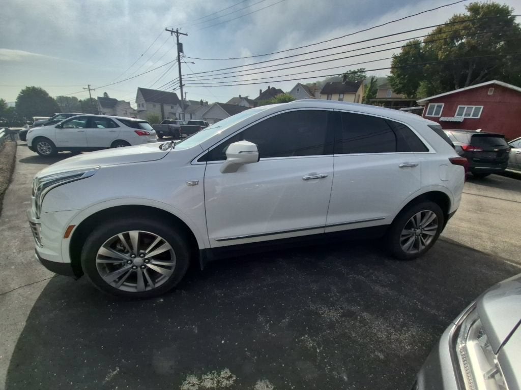 2022 Cadillac XT5 AWD Premium Luxury