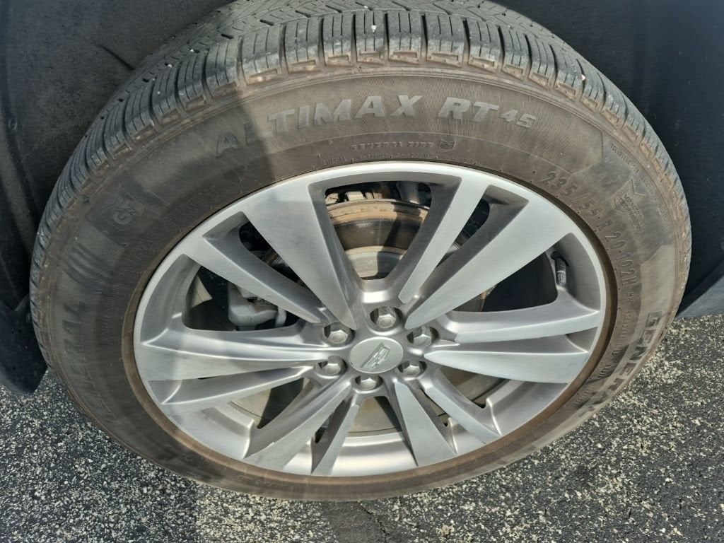 2022 Cadillac XT5 AWD Premium Luxury