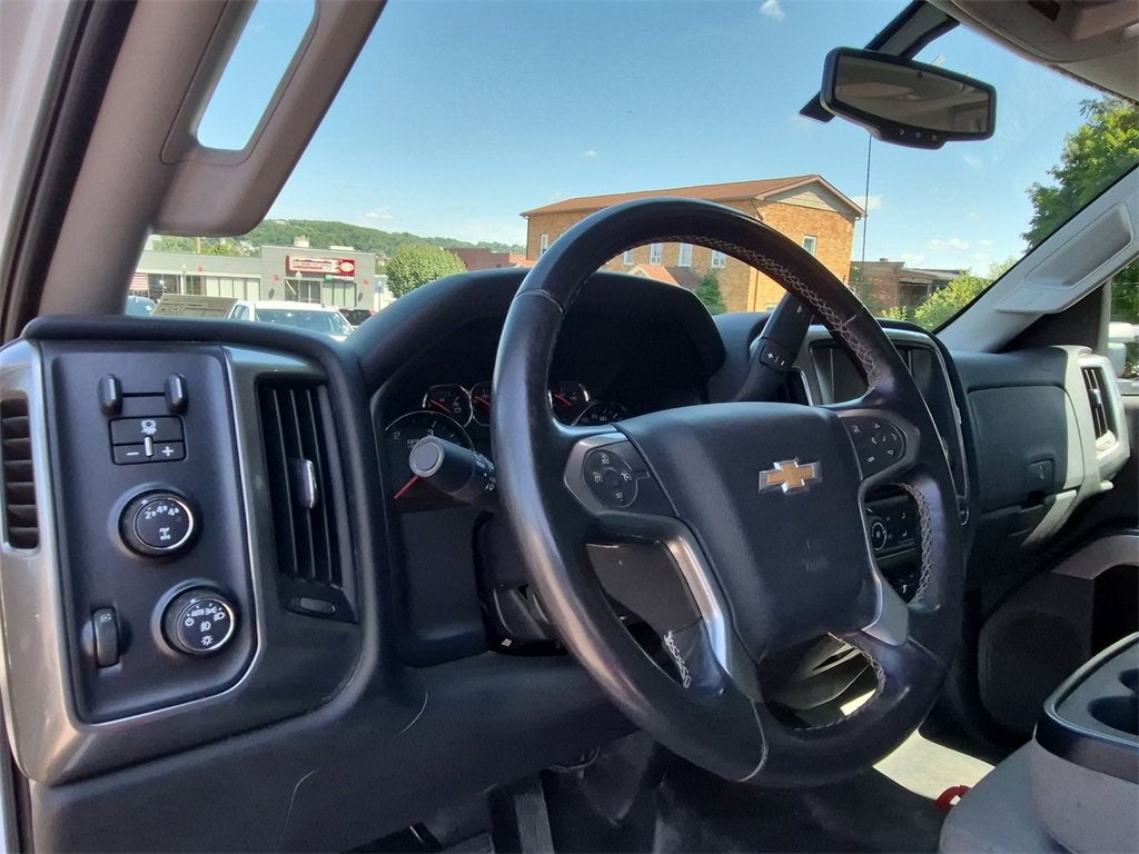 2022 Chevrolet Silverado 6500 HD LT