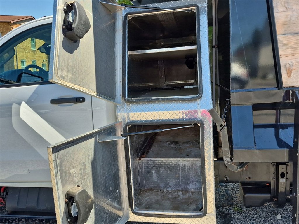 2022 Chevrolet Silverado 6500 HD LT