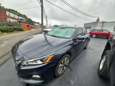 2022 Nissan Altima SV FWD