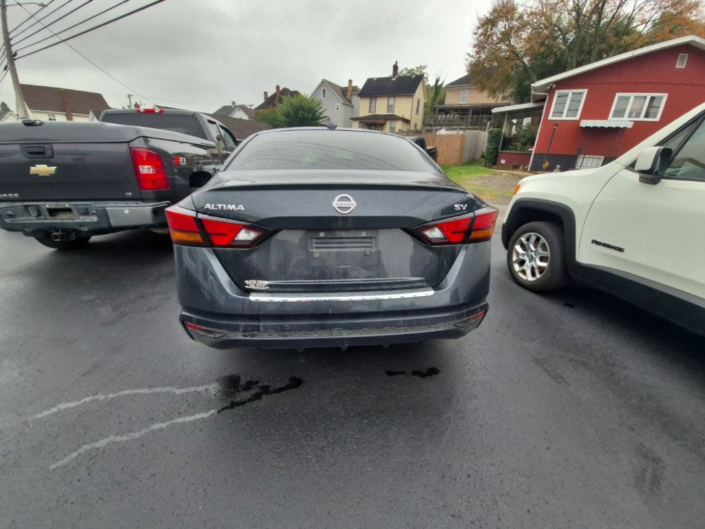 2022 Nissan Altima SV FWD