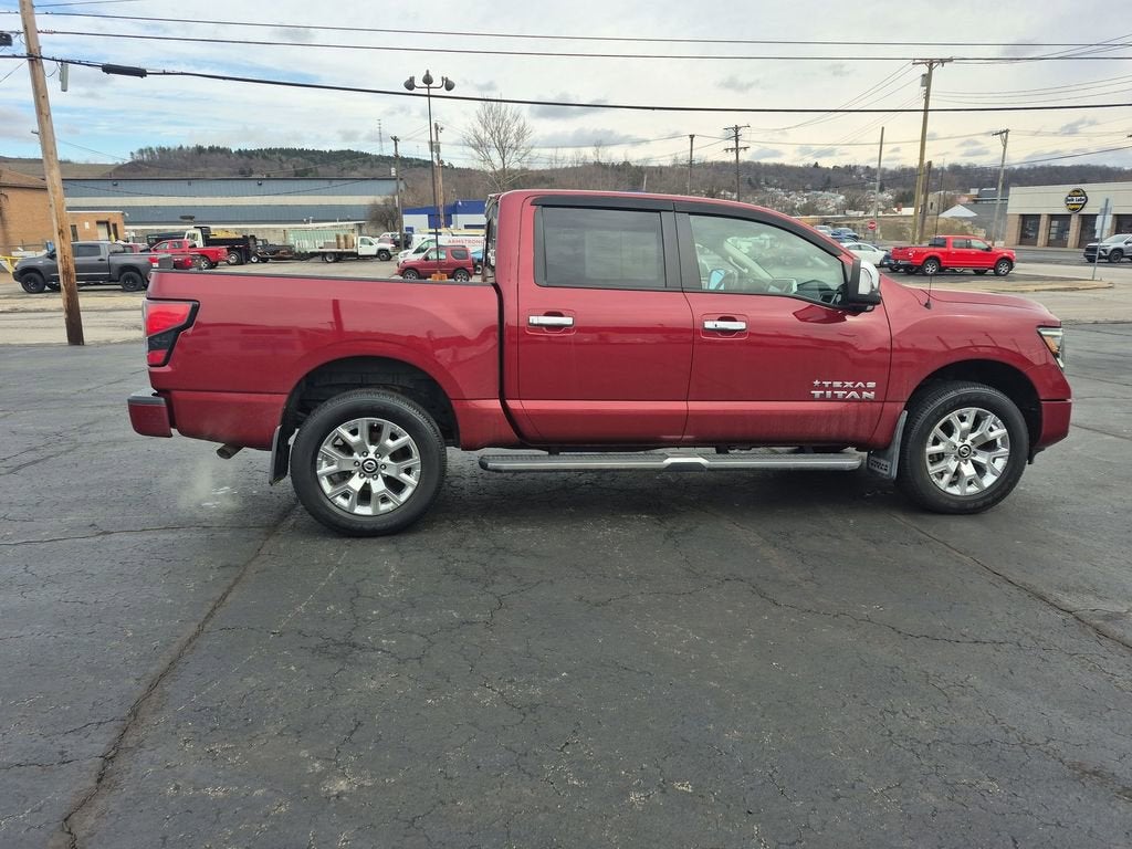 2021 Nissan Titan SL