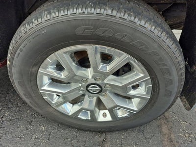 2021 Nissan Titan SL