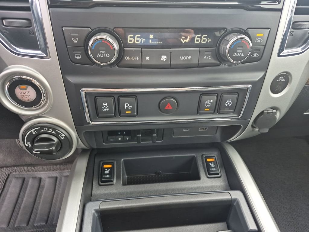 2021 Nissan Titan SL