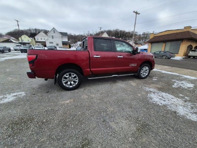 2021 Nissan Titan SL