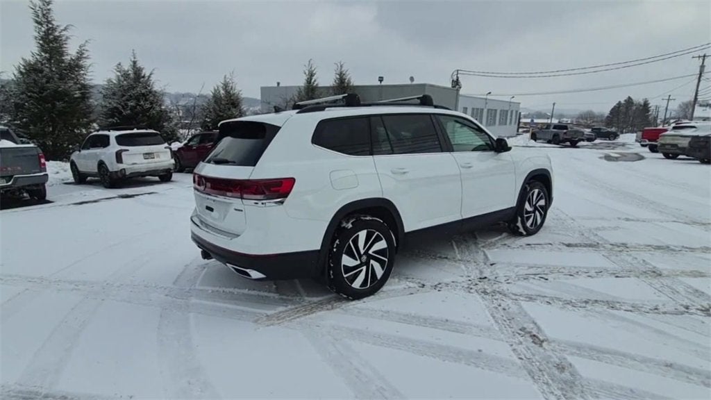 2024 Volkswagen Atlas 2.0T SE w/Technology