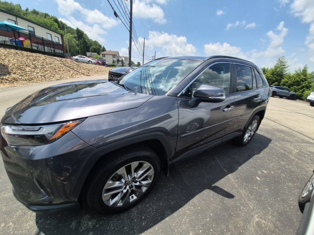2022 Toyota RAV4 Limited
