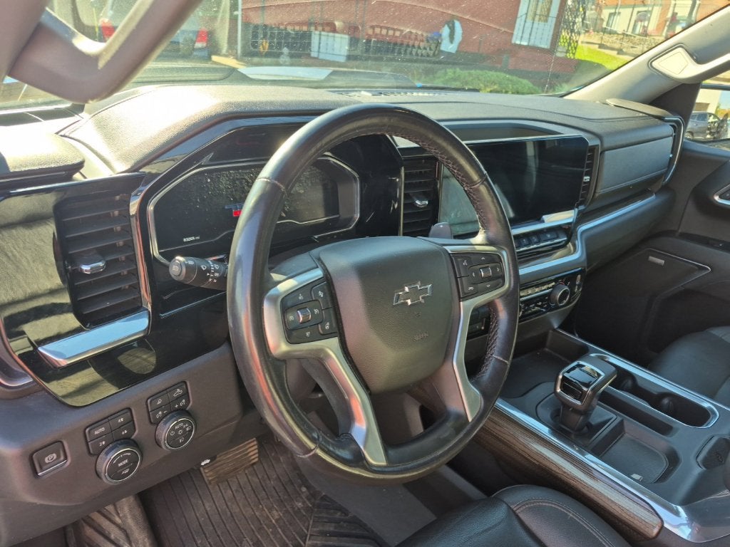 2022 Chevrolet Silverado 1500 LT Trail Boss