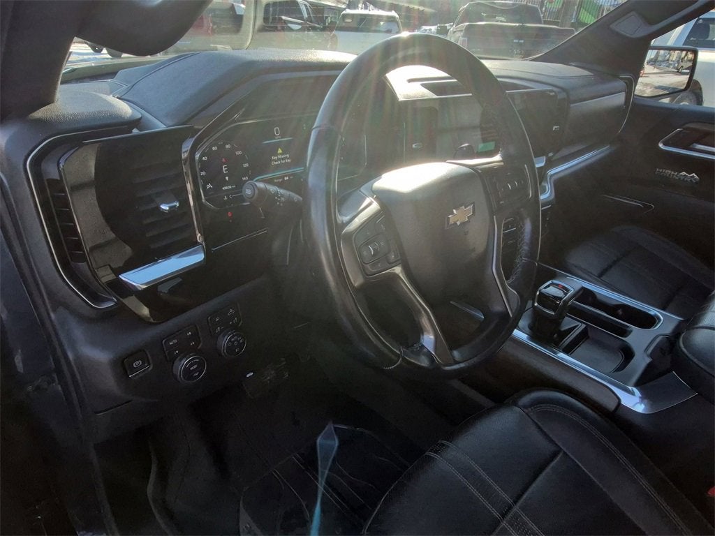 2022 Chevrolet Silverado 1500 High Country