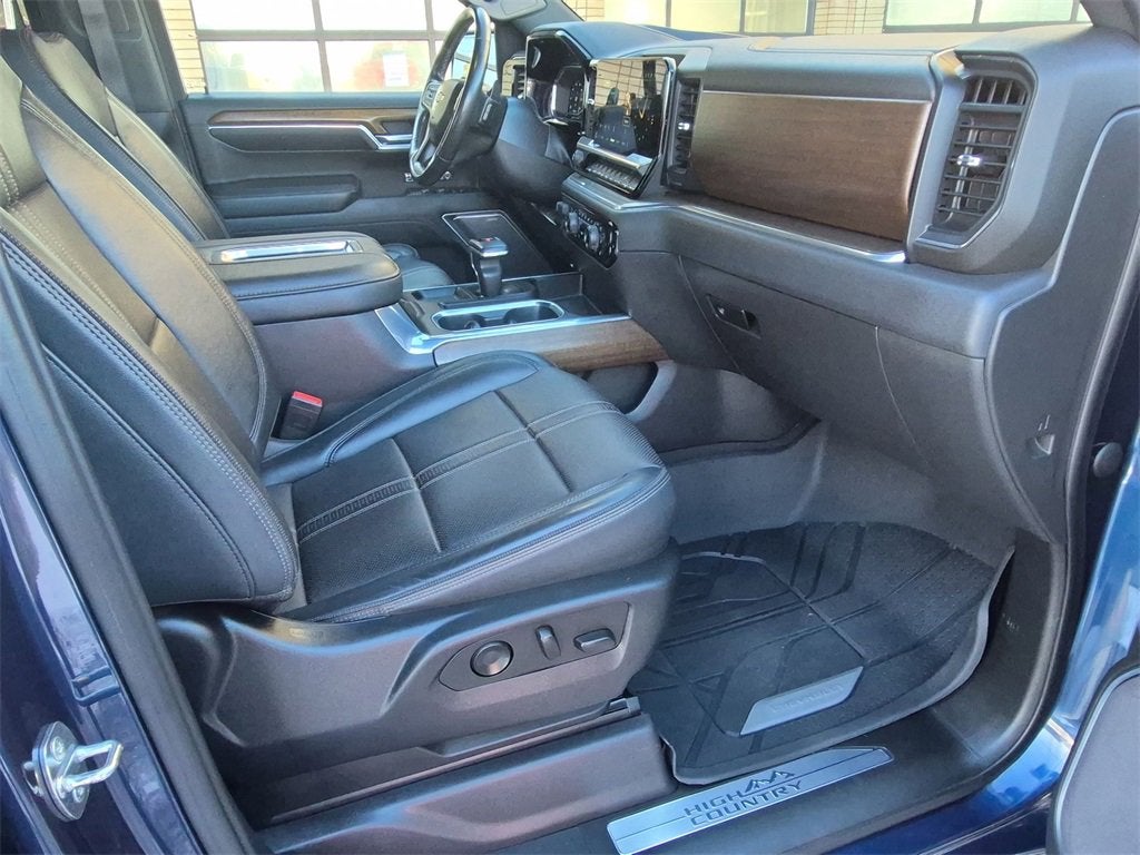 2022 Chevrolet Silverado 1500 High Country